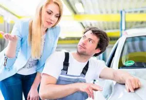 Paintless Dent Repair customer getting advice